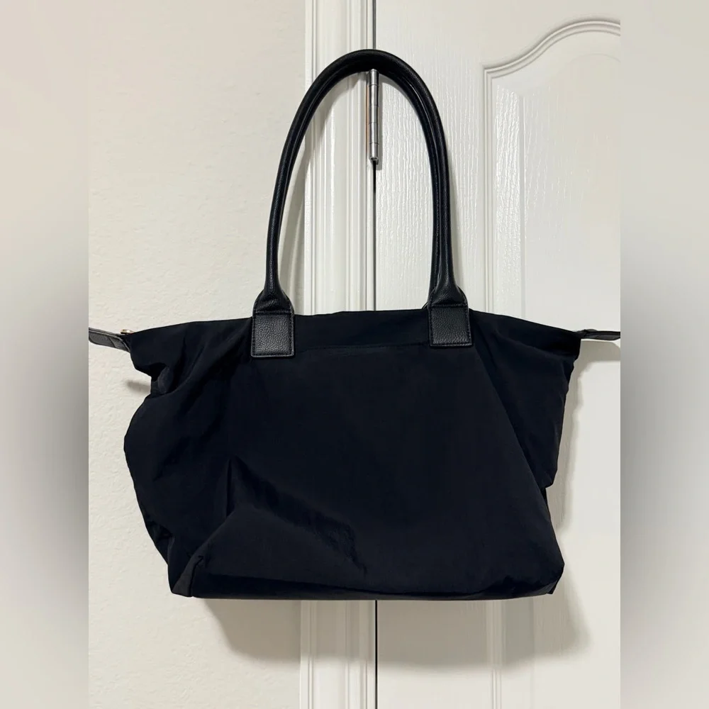 Universal Thread Black Tote Bag with Top Handles - Picture 7 of 8